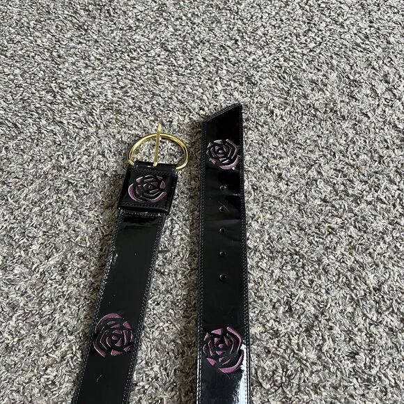 Betsy Johnson Belt Black Patent Pink Flower Cut Out Chunky Wide Waist Belt VTG M - Picture 6 of 9